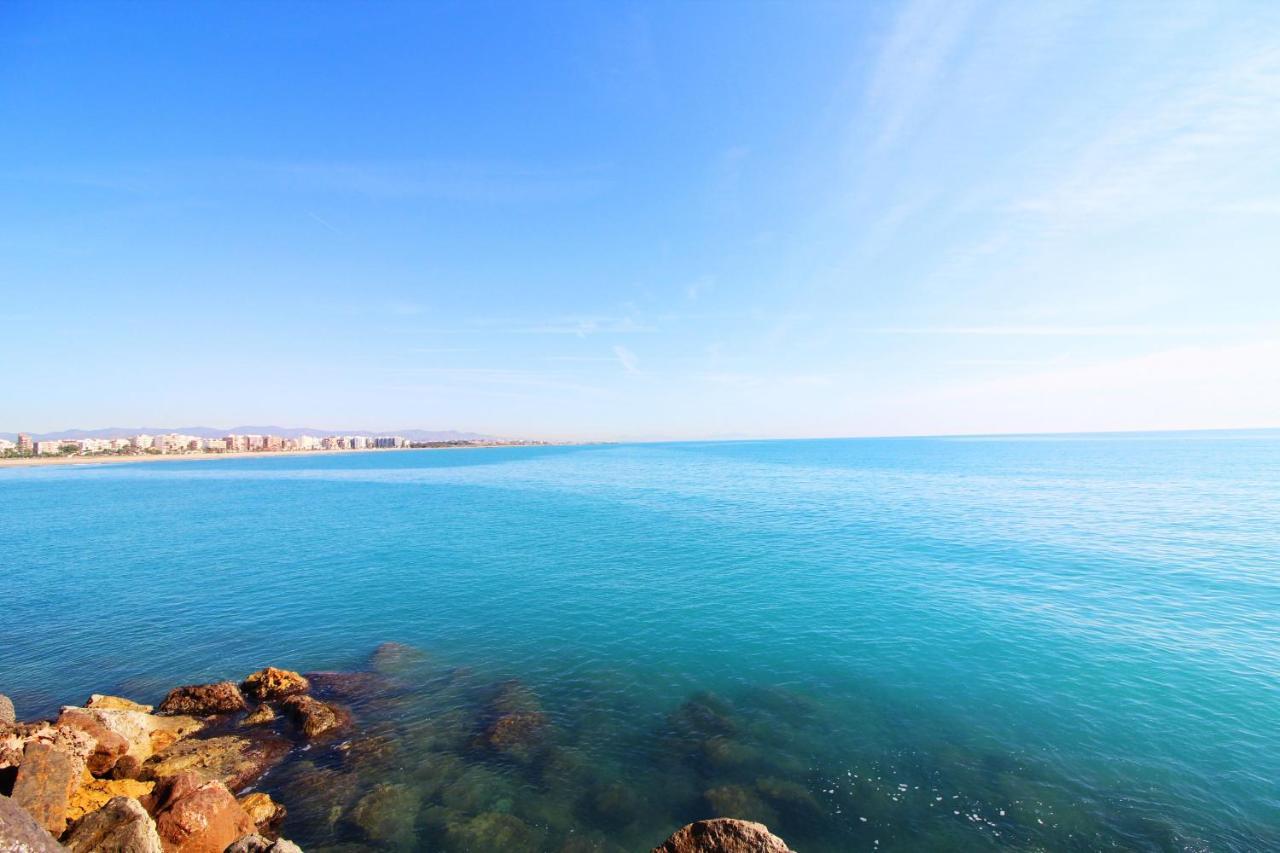 Global Properties, Los Claveles - Practico Apartamento Con Wifi En Sagunto Eksteriør bilde