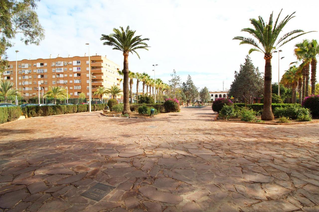 Global Properties, Los Claveles - Practico Apartamento Con Wifi En Sagunto Eksteriør bilde